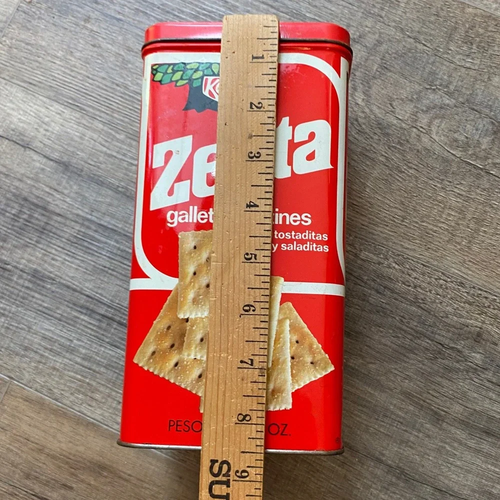 Vintage 1971 Keebler Zesta Saltine Crackers Tin Red 14oz Metal Storage Box USA